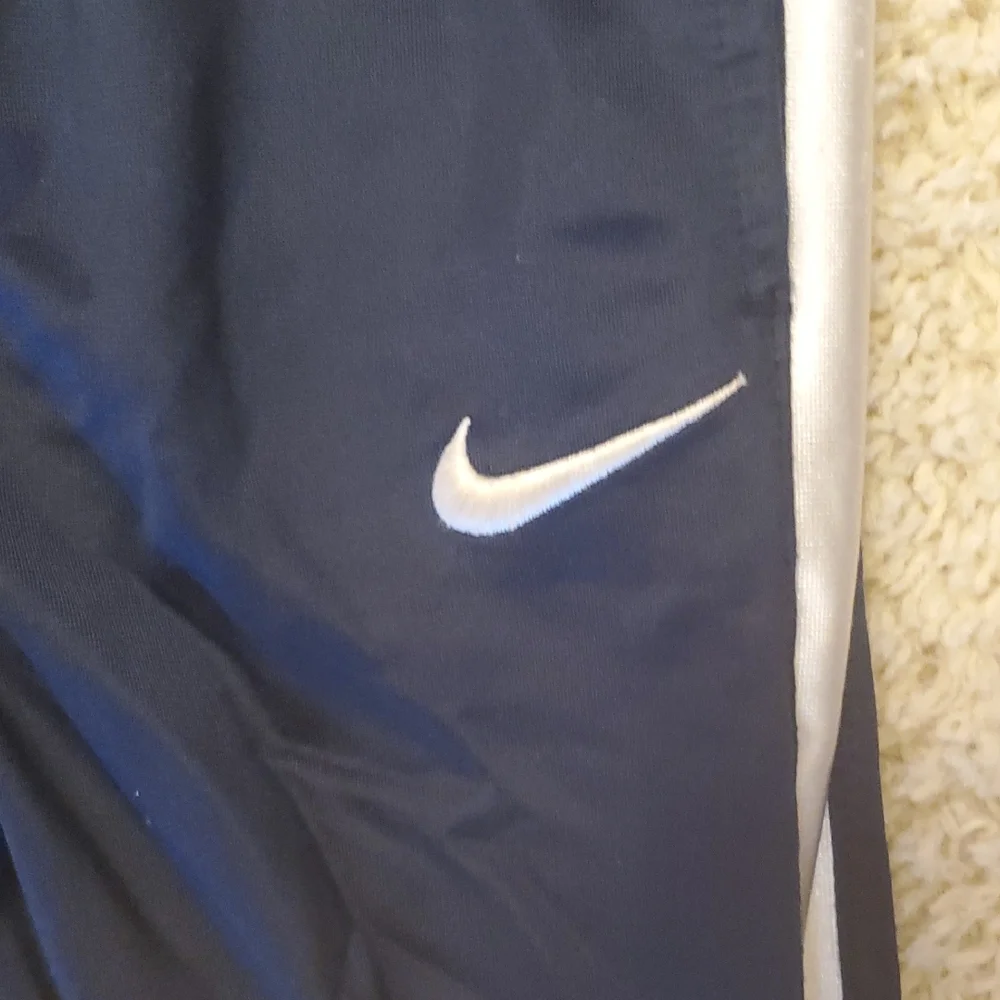 5 For $25‎ Nike Kids Joggers Size 7 Navy White